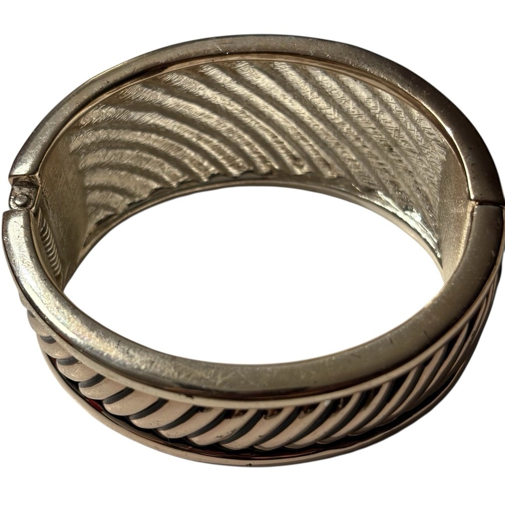 Vintage Premier Designs Ribbed Cuff Bracelet Hinged Clamp Silver Tone‎ Chunky - Picture 6 of 16